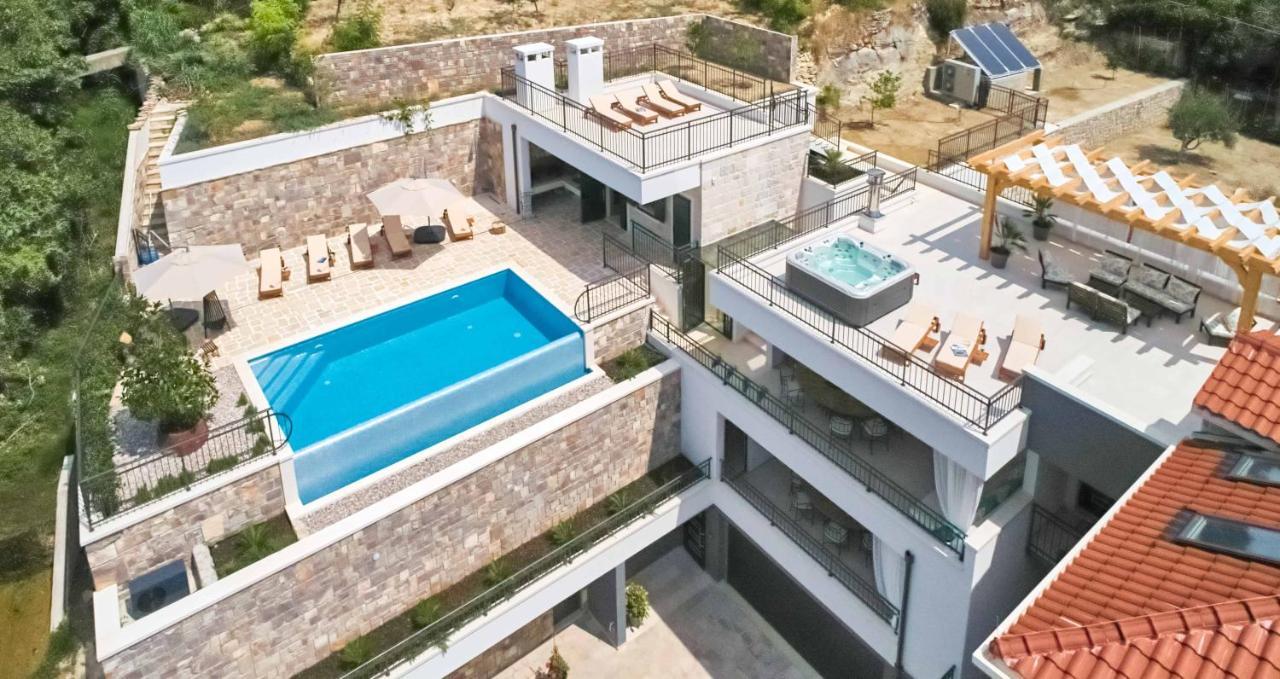 Luxury Residence Mladenka Jesenice  Zewnętrze zdjęcie